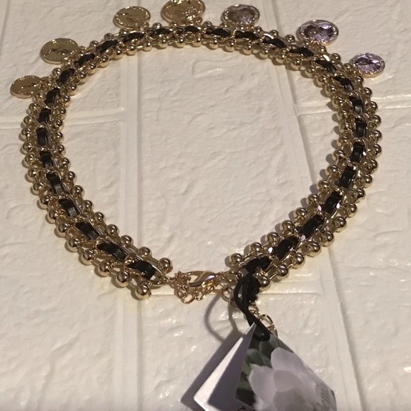 Gardenia Black & Gold Woven Coin necklace - Picture 3 of 6